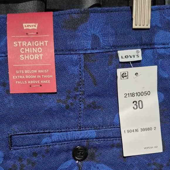 Levi's Blue Chino Shorts - Picture 4 of 5